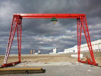 電動葫蘆是MHGY10噸上包下花葫蘆龍門上不可缺少的重要部位，電動葫蘆起重鏈條使用注意事項如下